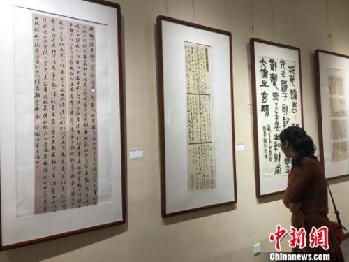 甘肃办女性书法展传承国粹文化“95后”笔墨叙才情