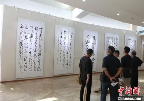 “太湖风”登北京展现墨韵无锡