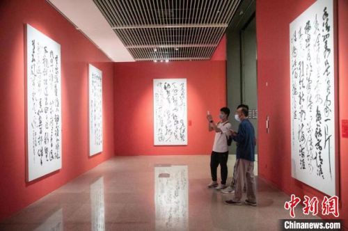 展览现场 席满惠 摄