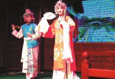 甘肃梅馨小剧场：三位梅花奖得主同台“斗艳”