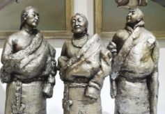 甘肃首届雕塑作品邀请展在兰举行 本土47位雕塑家“亮宝”