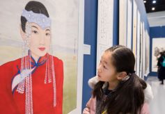 内蒙古庆祝改革开放四十周年书画作品展览开幕
