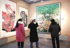 第八届甘肃省专业画院作品展开展