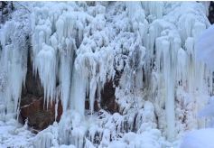 甘肃定西冰雪温泉季掀起冬季旅游热