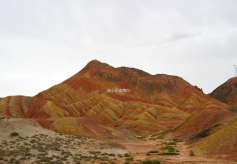 中国西北超特色的景点，形成于200万年前，如今成暑假热门旅行地