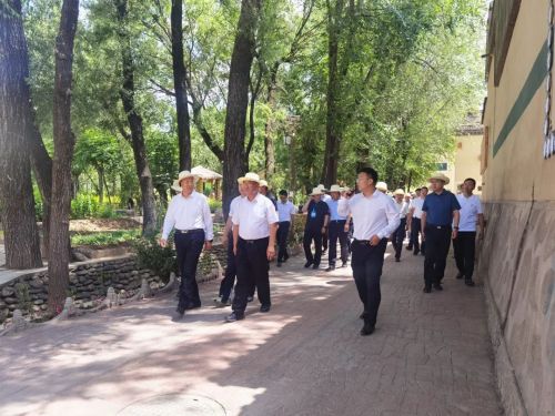 682545e89b397138e57aa106b44b51d 图片